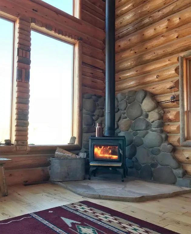 Yellowstone Cutthroat Guest Ranch