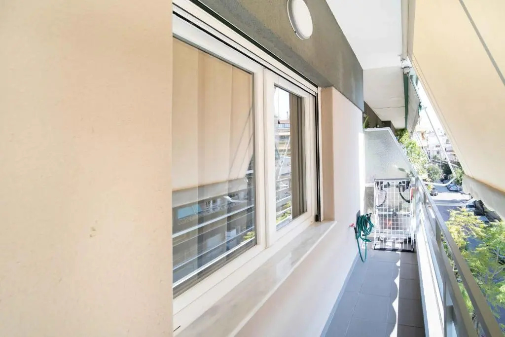 Suites 05-06 - Smart Cozy Suites - Large 2 bedroom, near Athens and metro