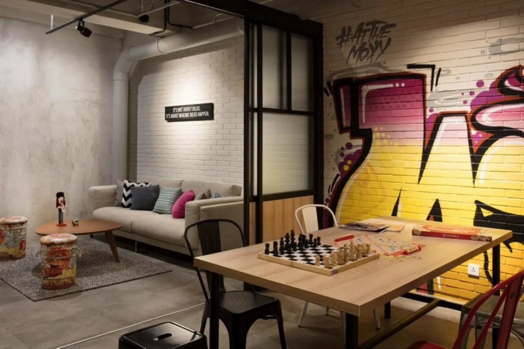 MOXY Bandung