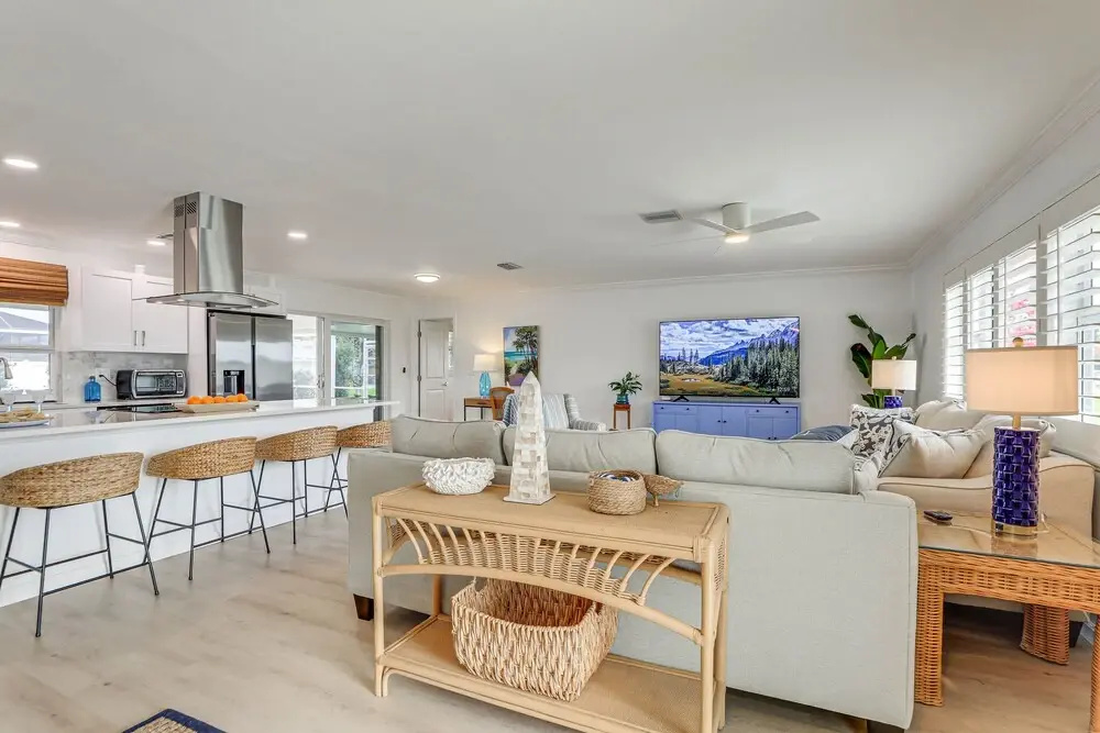 Pet-friendly Cape Coral Gem w/ Pool, 3 Mi to Beach