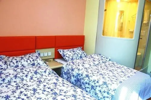 Junqiang Shangwu Hotel