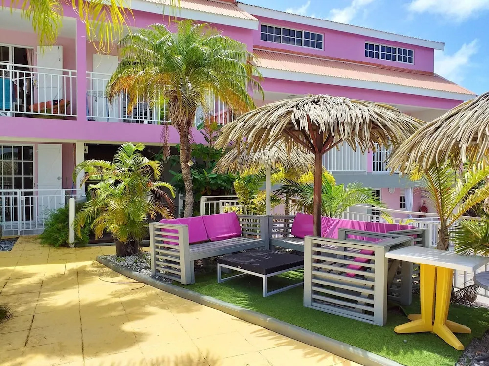 Studio In Sainte Anne With Shared Pool Enclosed Garden And Wifi 3 Km From The Beach