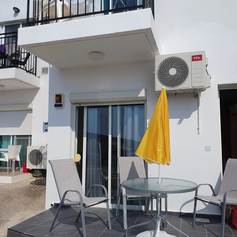 Studio/scenic Views/pool/air Con/near Attractions