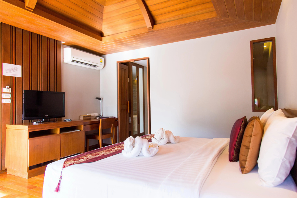 Maehaad Bay Resort - SHA Plus