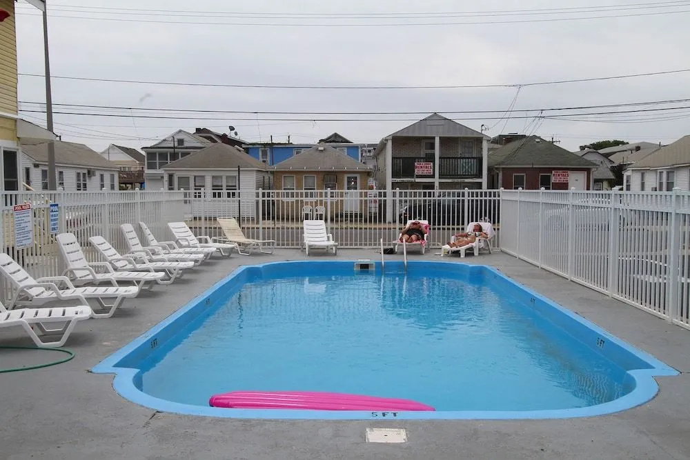 Dry Dock Motel