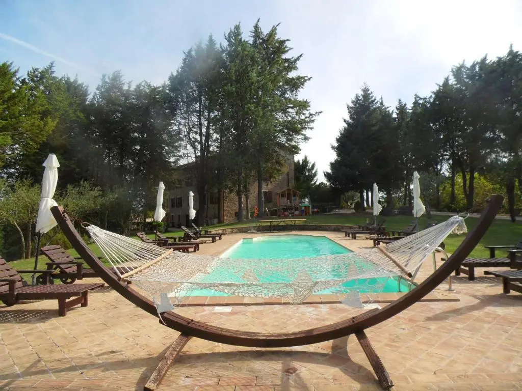 7 bedrooms villa with private pool enclosed garden and wifi at Loc Ramazzano Perugia