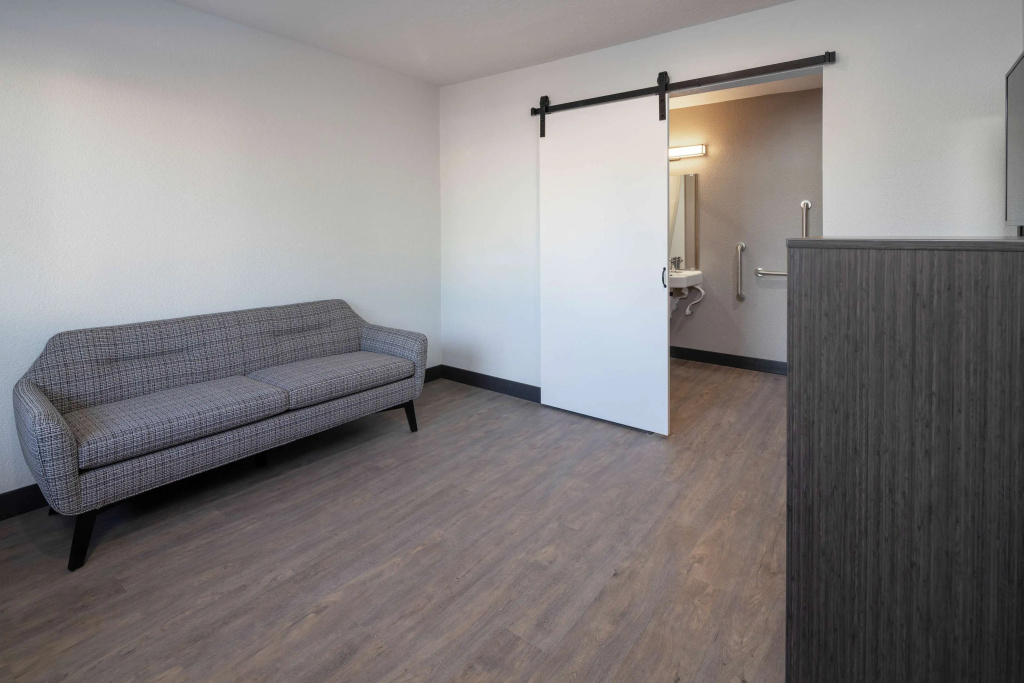 Motel 6-Fontana, CA
