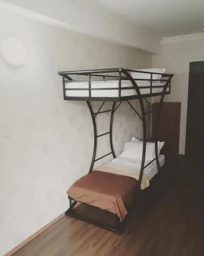 Budget Hostel Lucky Five