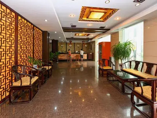 Menglilaojia Home Stay