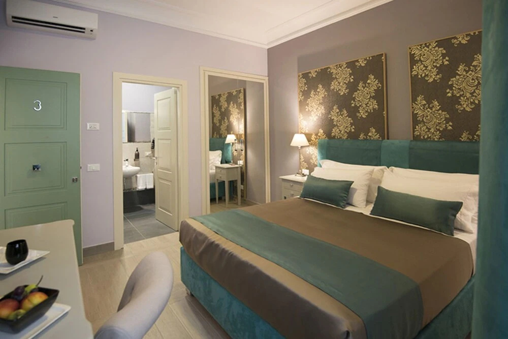 Halex room&food