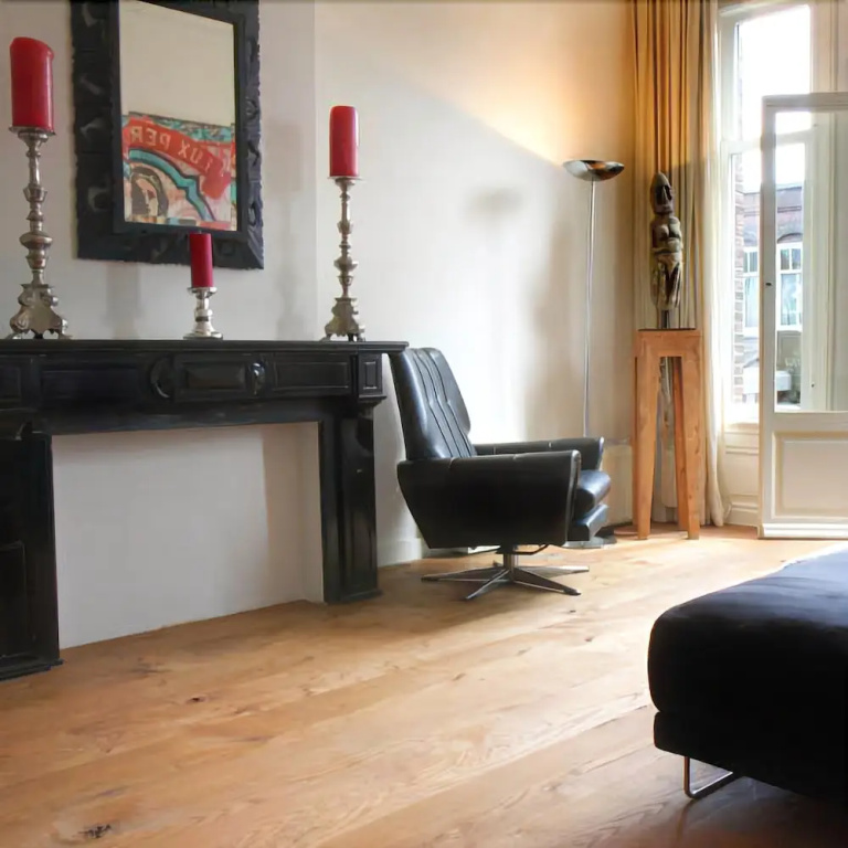 Kees Apartments