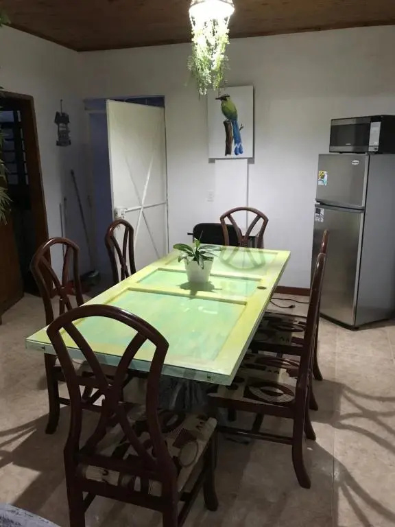 Hermosa Casa en el centro, a 3 cuadras de la Plaza Principal - Excelente ubicación