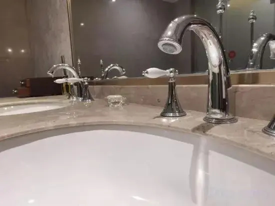 Fujiang Hotel