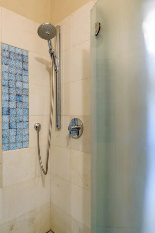 Cozy & Oriental with Terrace