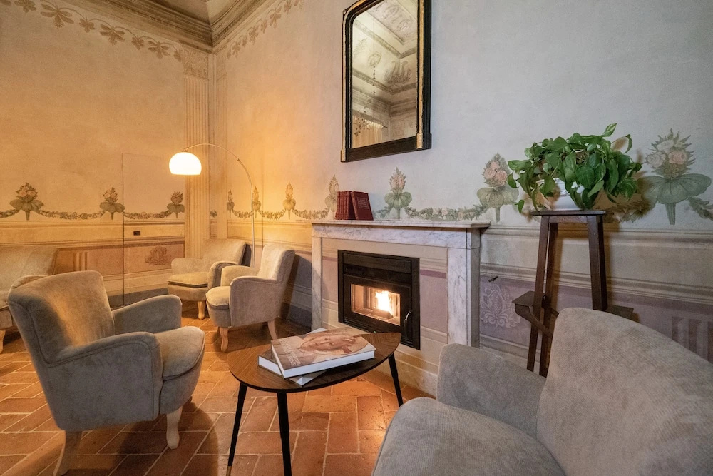 Delcorto Suites