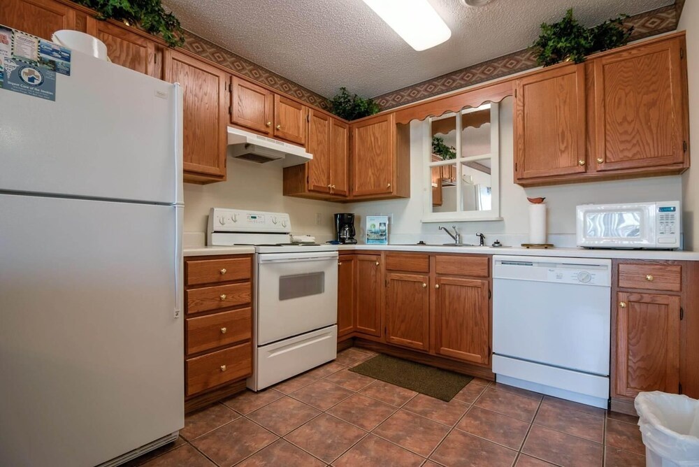Whispering Pines 251