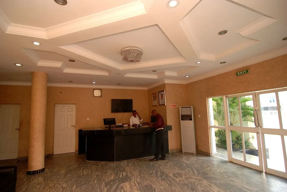 Sumed Suites