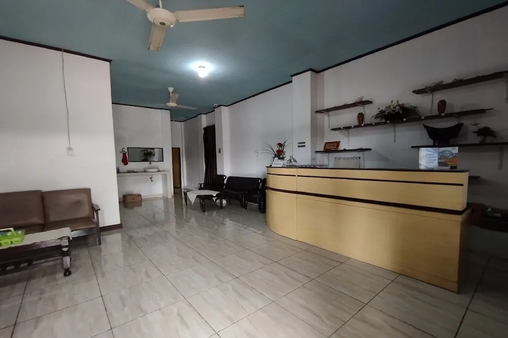 Hotel O Wisma Pundu Syariah Near Kantor Camat Kota Besi