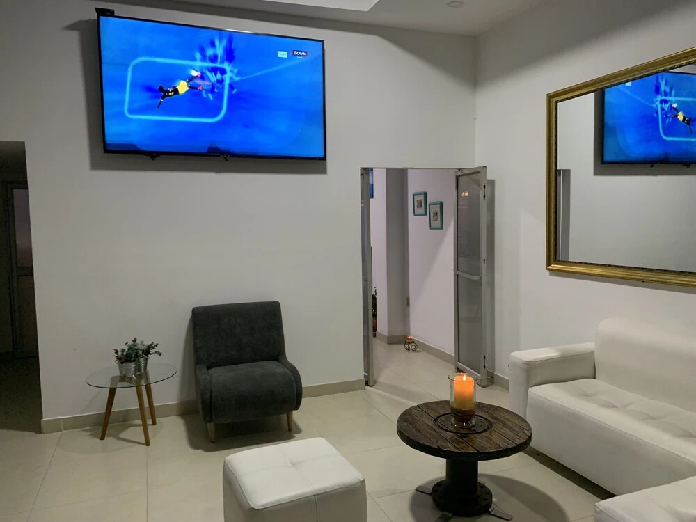 Hotel Bisou