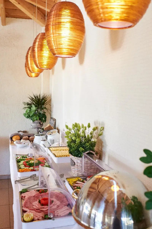 Villa Mare Monte Apartments