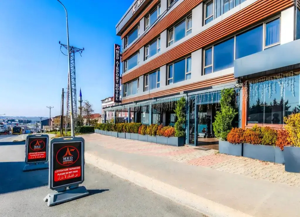 Med Airport Hotel