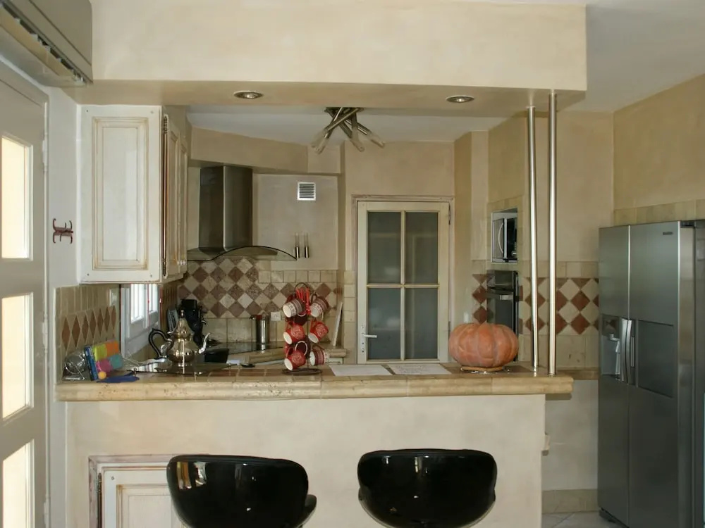 Villa in Reillanne With Private Pool
