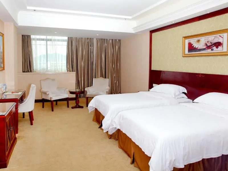 Vienna Hotel Guangzhou Panyu South Village