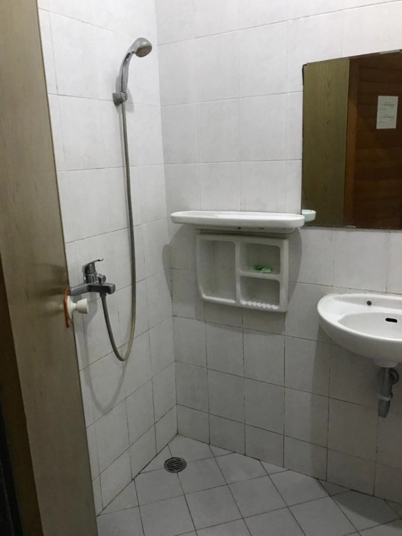 Dinnar Homestay Gayungan Syariah RedPartner