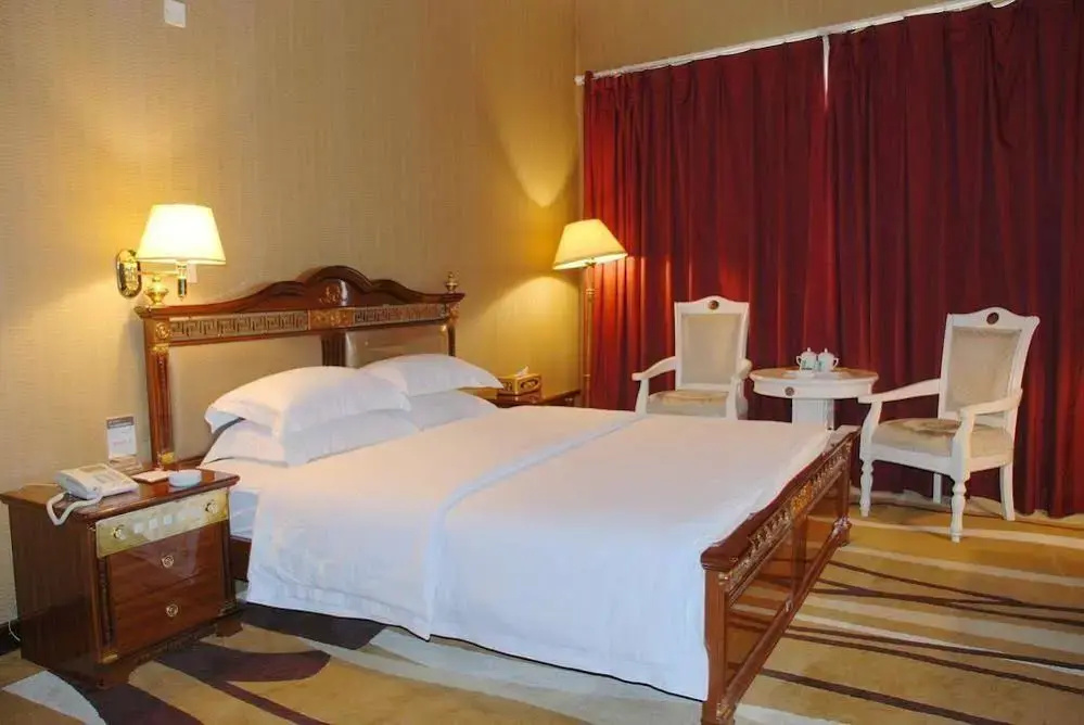 Out Sky Hotel