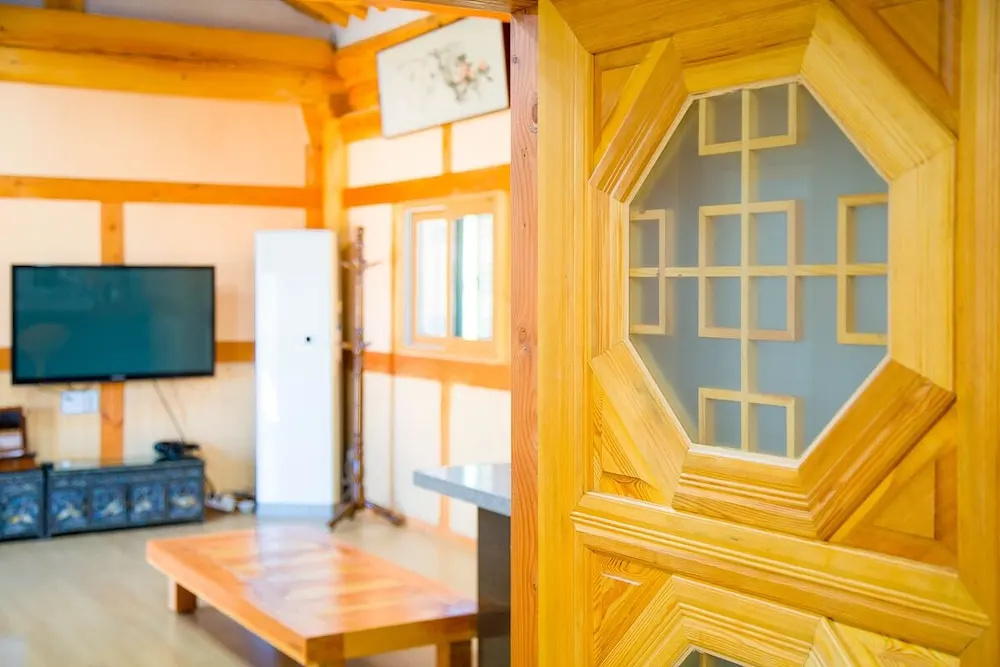 Mr.Choi Hanok Pension