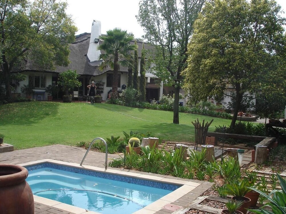 De Witte Guest House