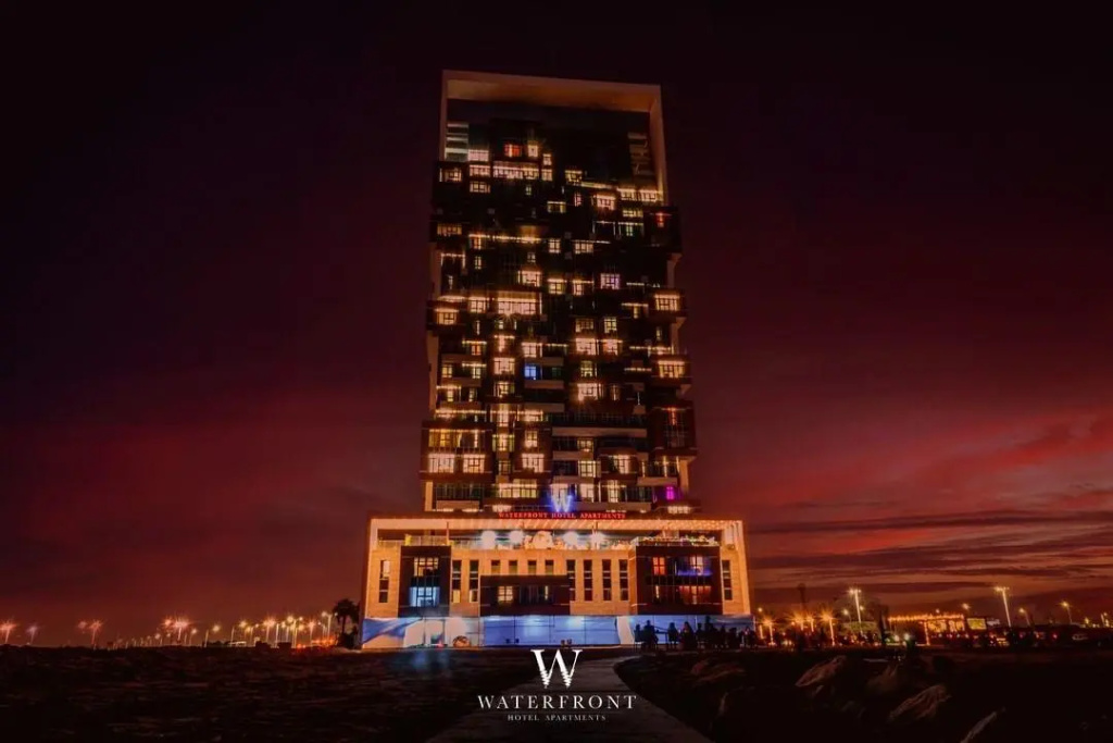 Water Front Hotel and Apartment