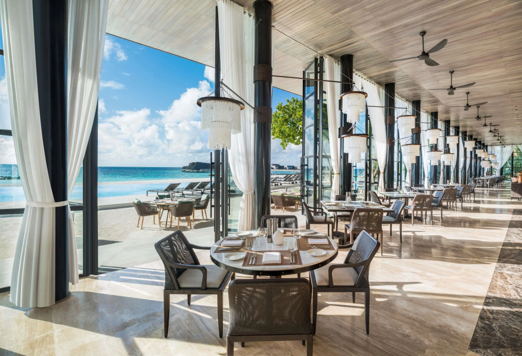 The St. Regis Maldives Vommuli Resort