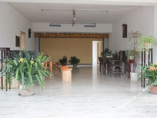 Li Yuan Home Stay