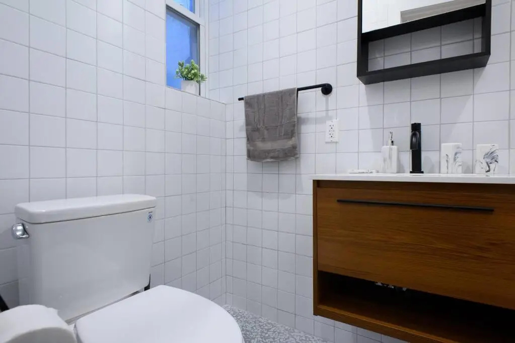 388-1 New 2BR WD Prime Park Slope Step 2 Subway