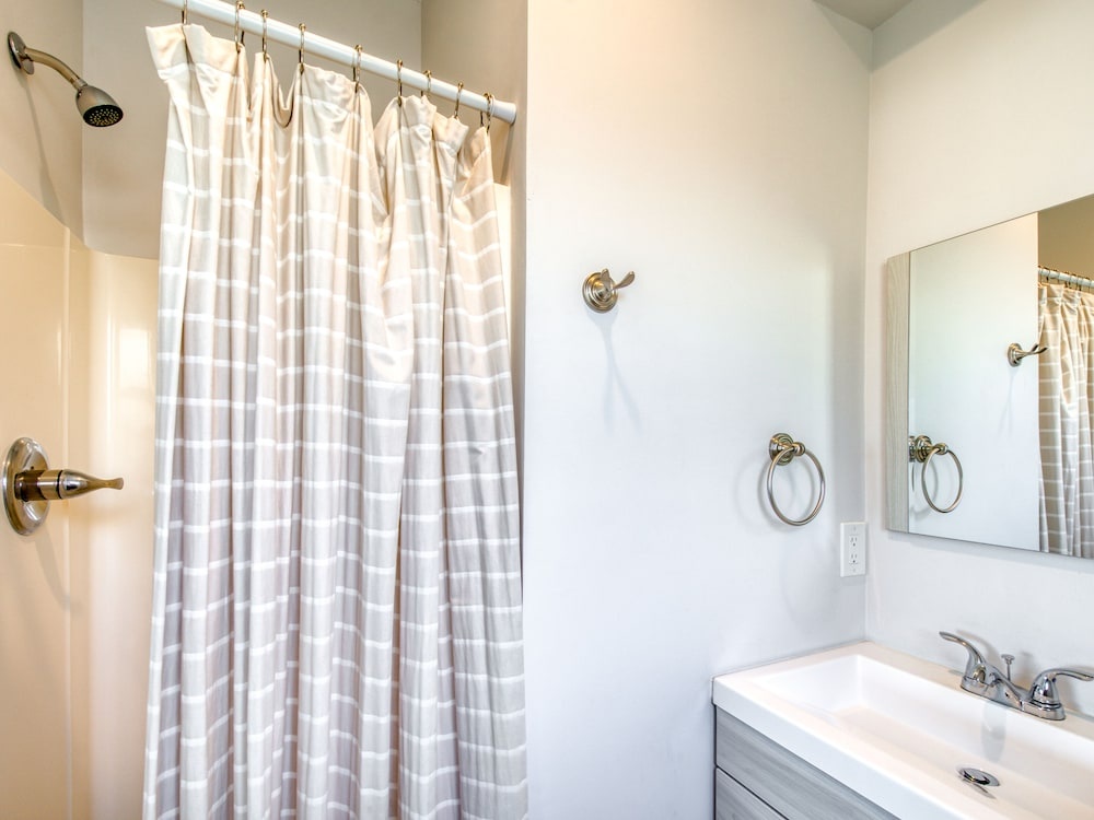 5447 Saint Augustine - 7 Br Home