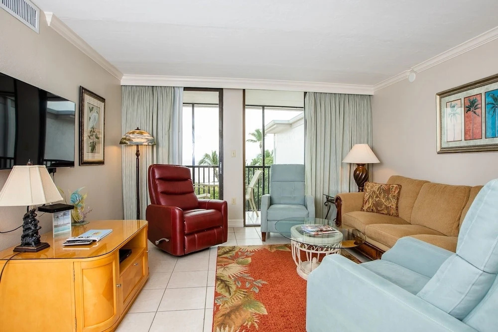 Sundial B406 - 2bd/2b With Gulf Views. 2 Bedroom Condo