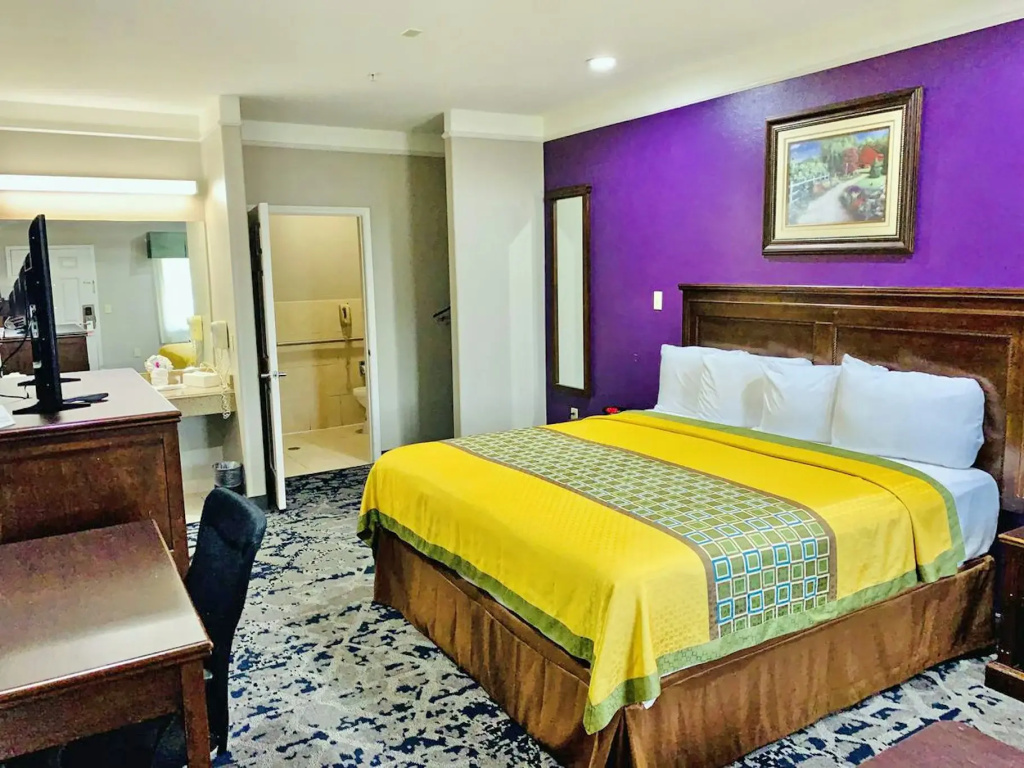Scottish Inn and Suites Alvin