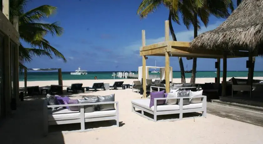 Stanza Mare 2 Bedroom Beachfront Condo