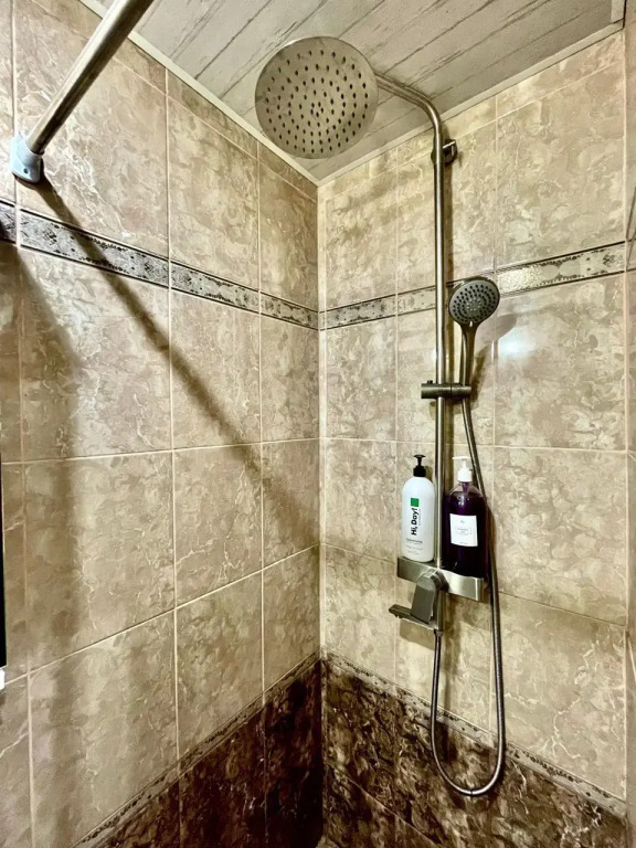 Apartments on Karl Marx Avenue 6