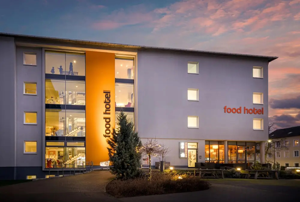 Food Hotel