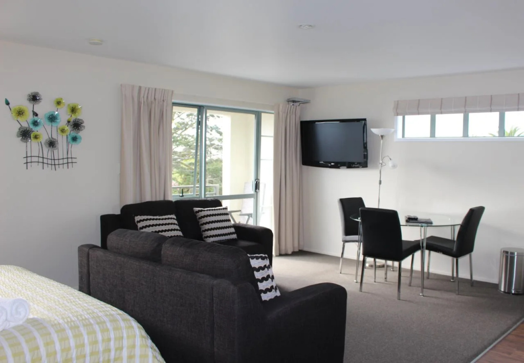 Westport Spa Motel