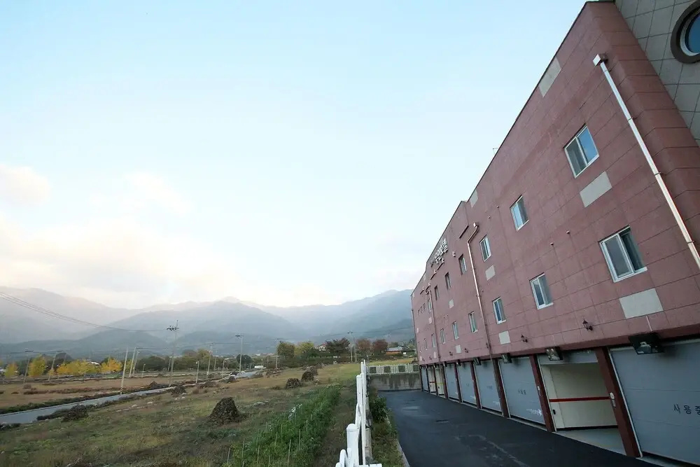 Gurye Mari Hotel