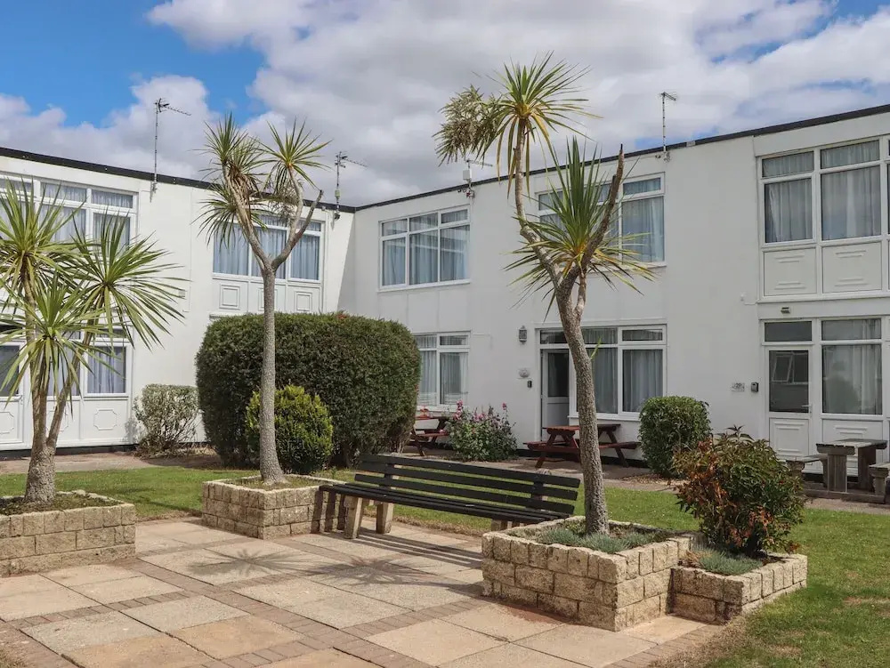 Dolphin Chalet