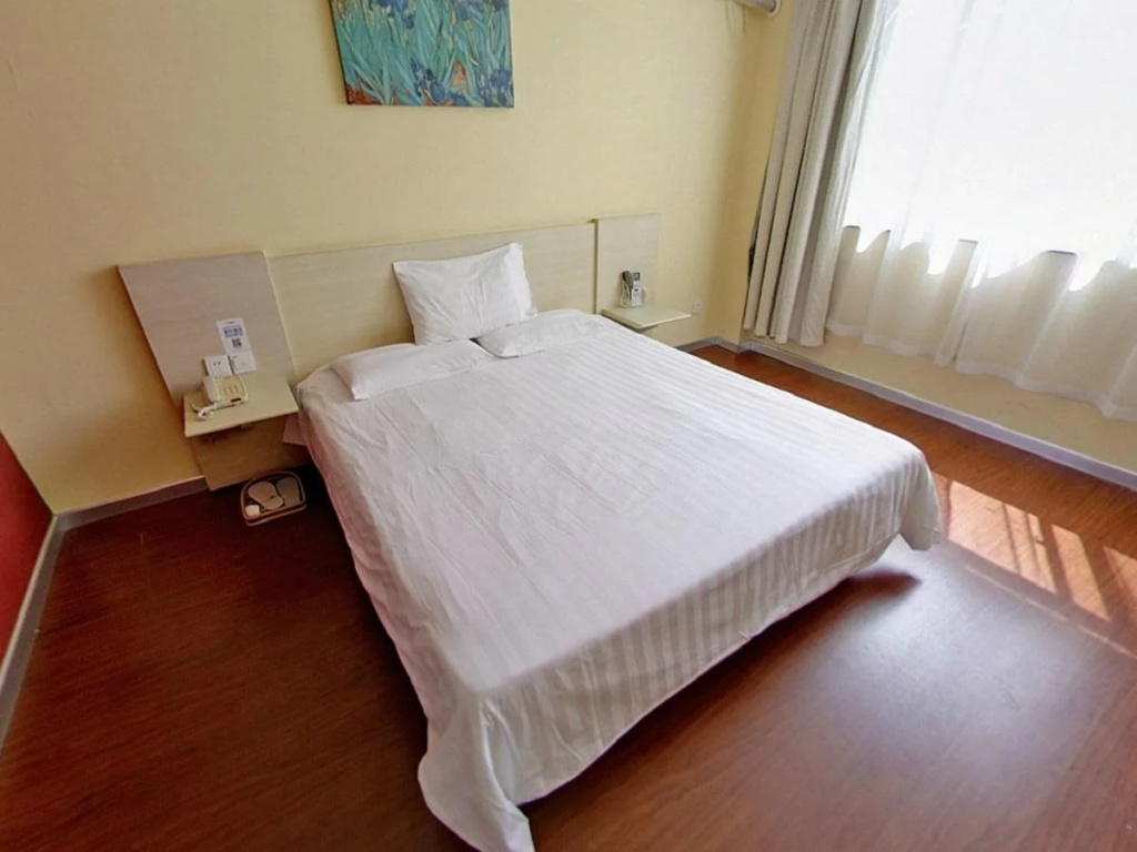 Hanting Hotel Shanghai South Railway Station