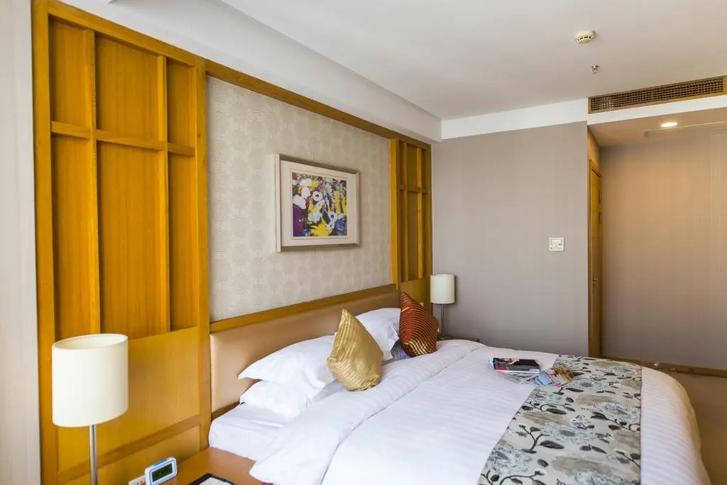 Days Hotel Shanghai Hongkou Fortune