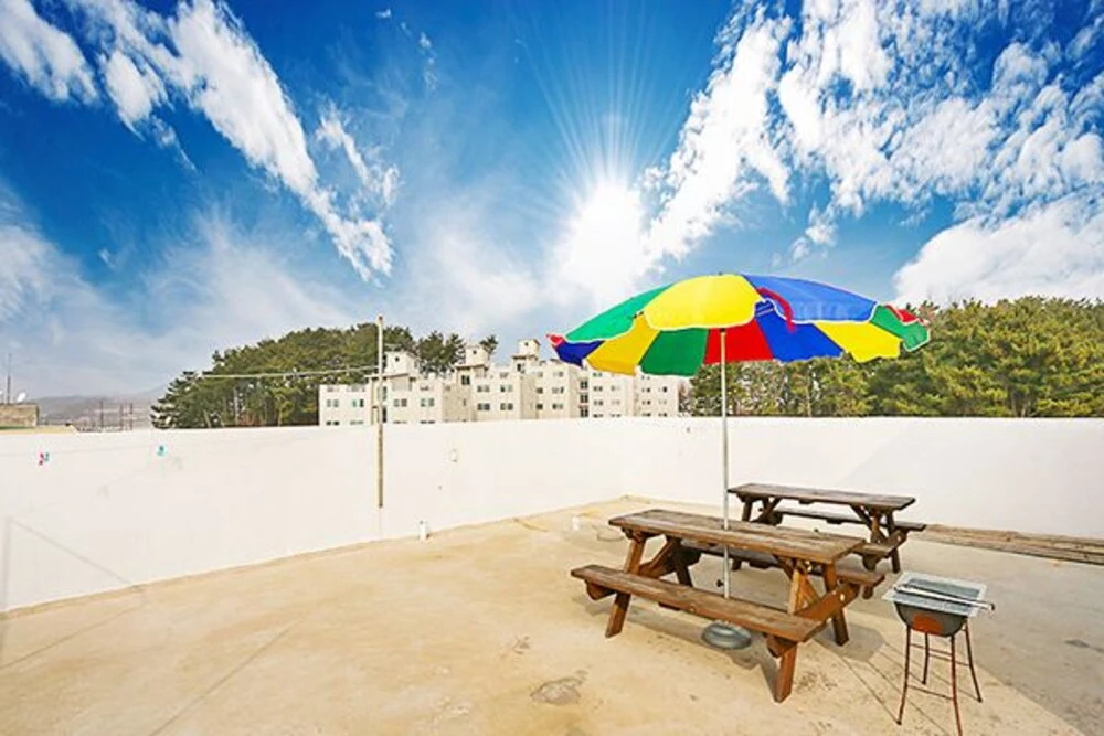 Yeongheung-do Naduri Pension