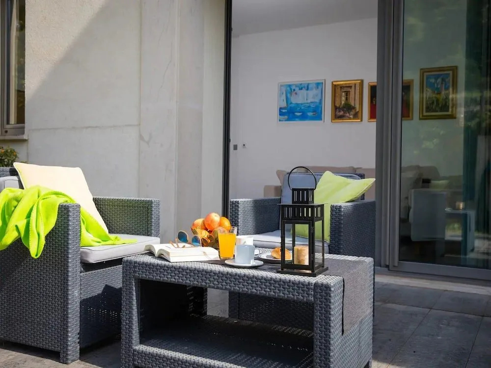 City Holiday Apartment