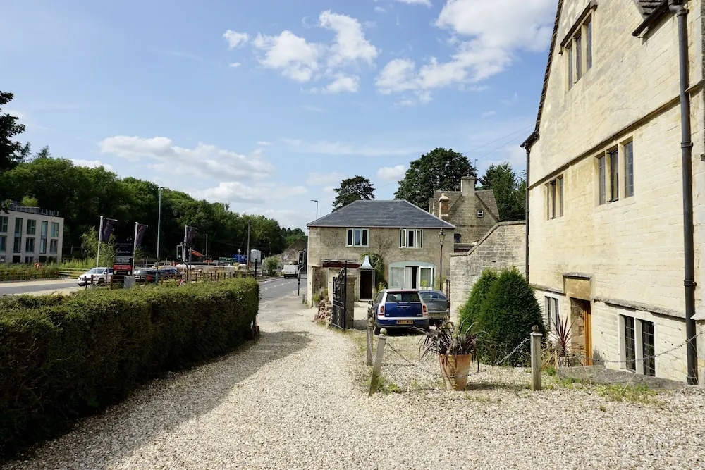 The Coach House