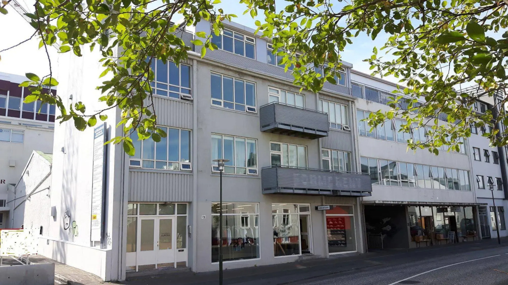 Apartments Aurora